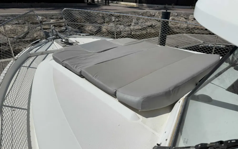 slider 7 Beneteau Swift Trawler 34 - null