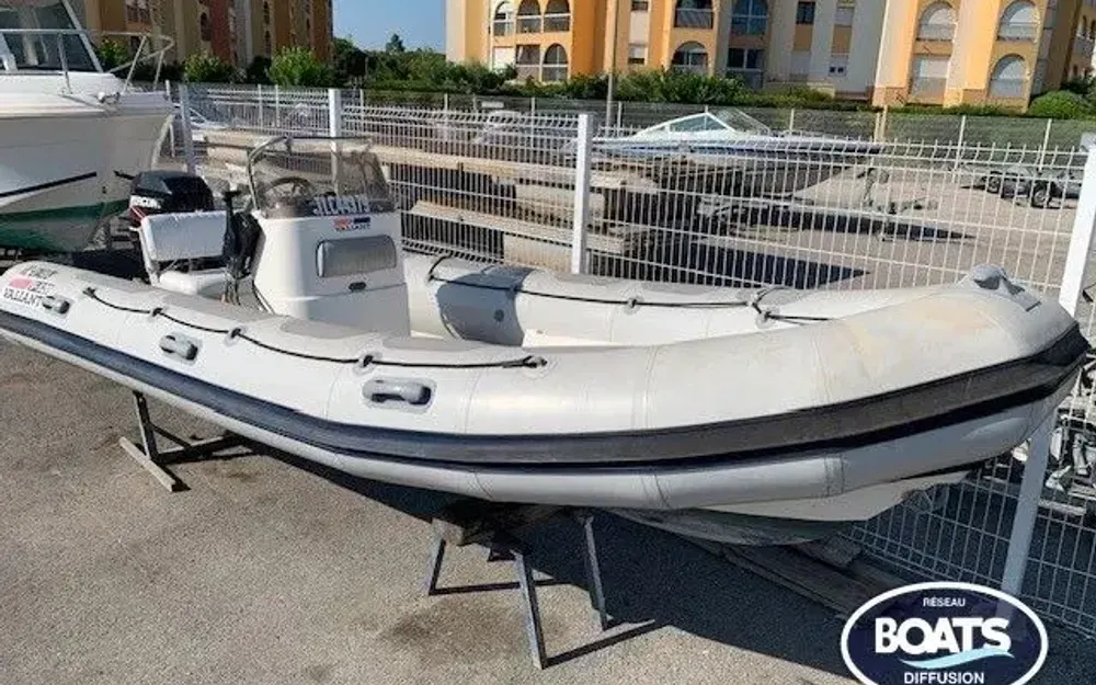 slider 1 Valiant  520 - null