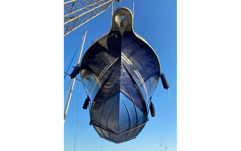 slider 8 Kelt White Shark 248