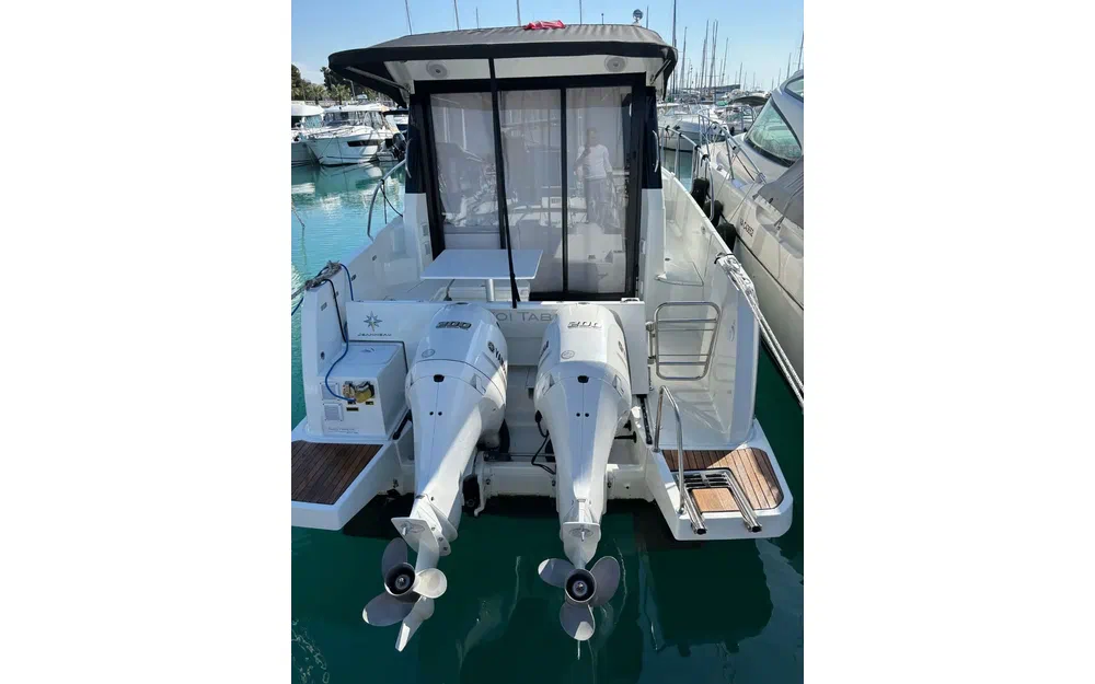 slider 5 Jeanneau Merry Fisher 895