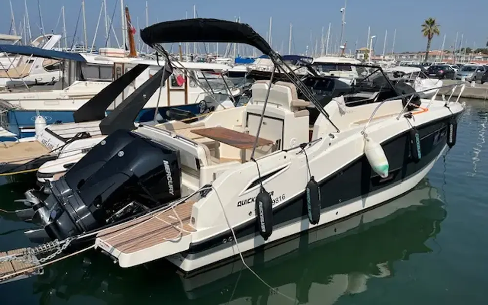 slider 0 Quicksilver Activ 875 Sundeck - null
