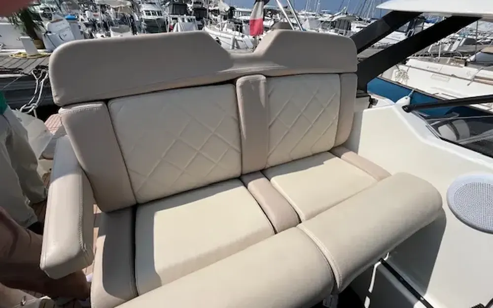 slider 18 Quicksilver Activ 875 Sundeck - null