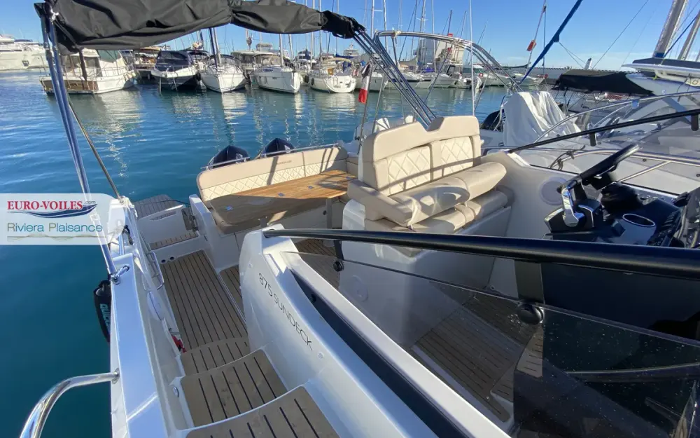 slider 6 Quicksilver Activ 875 Sundeck - null