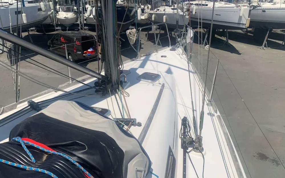 slider 13 Dufour  34 Performance - null