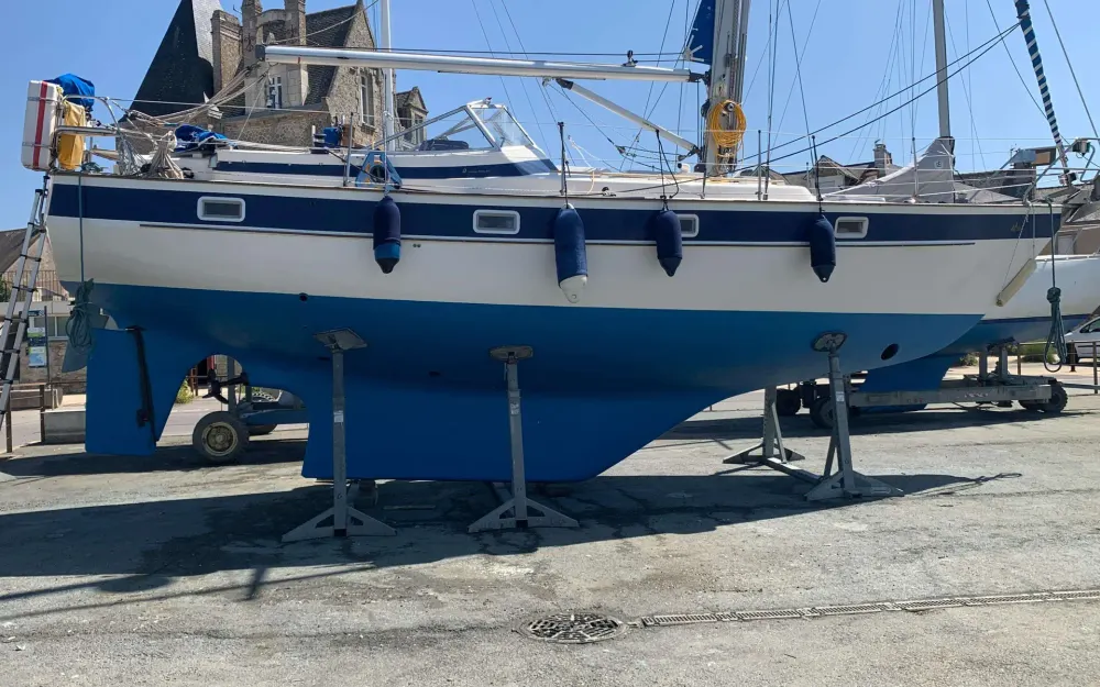 slider 1 Hallberg Rassy  352 - null