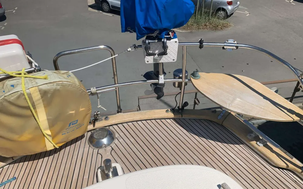 slider 38 Hallberg Rassy  352 - null