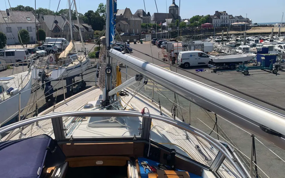slider 40 Hallberg Rassy  352