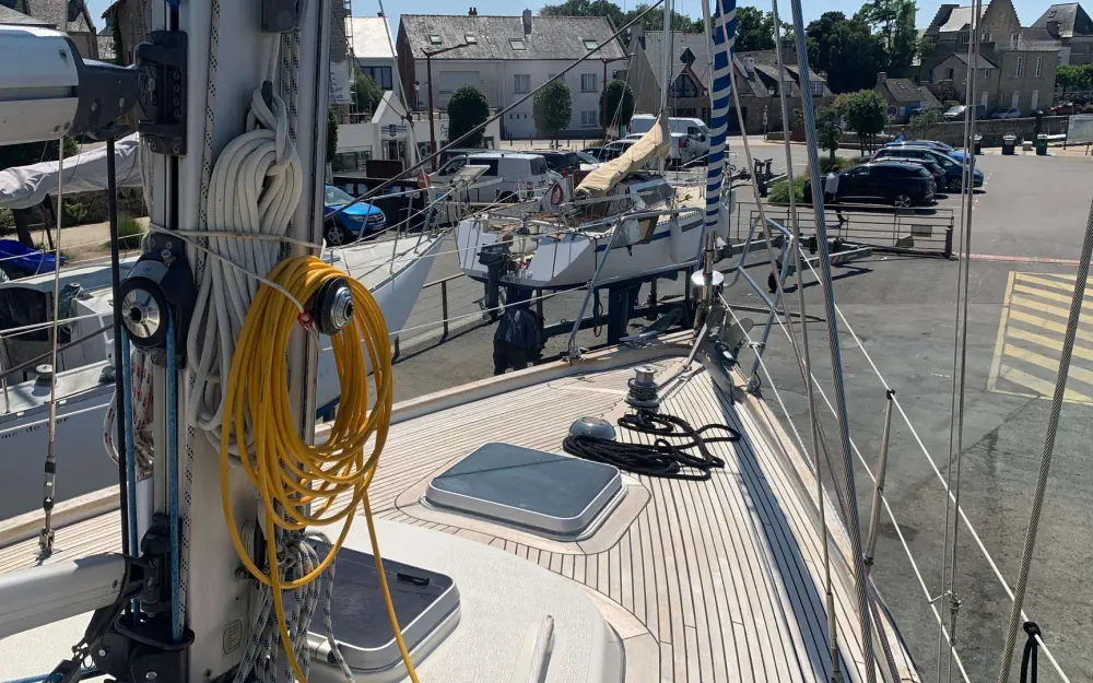 slider 41 Hallberg Rassy  352