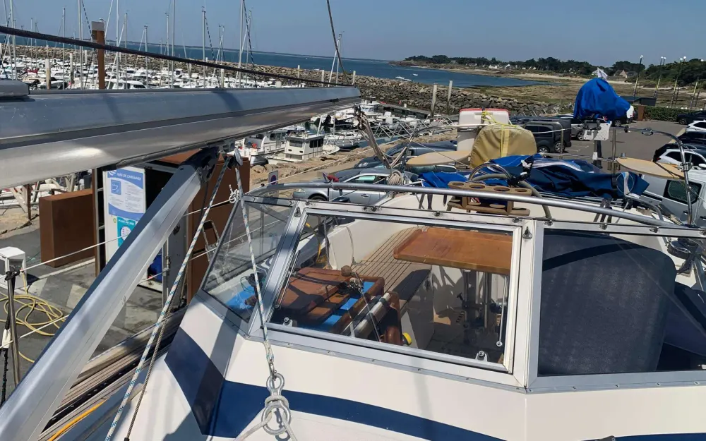 slider 43 Hallberg Rassy  352 - null