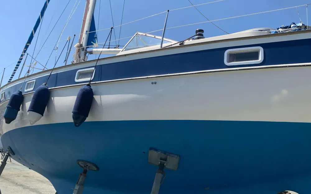 slider 46 Hallberg Rassy  352 - null