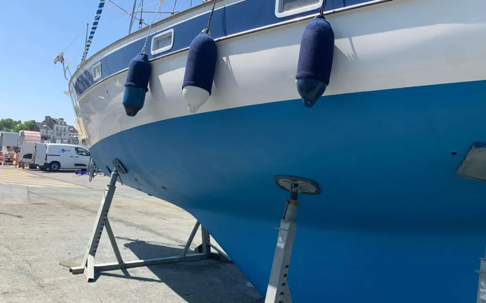 slider 48 Hallberg Rassy  352 - null