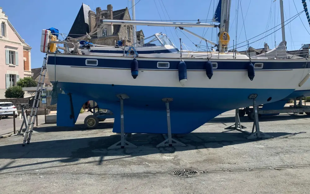 slider 52 Hallberg Rassy  352 - null