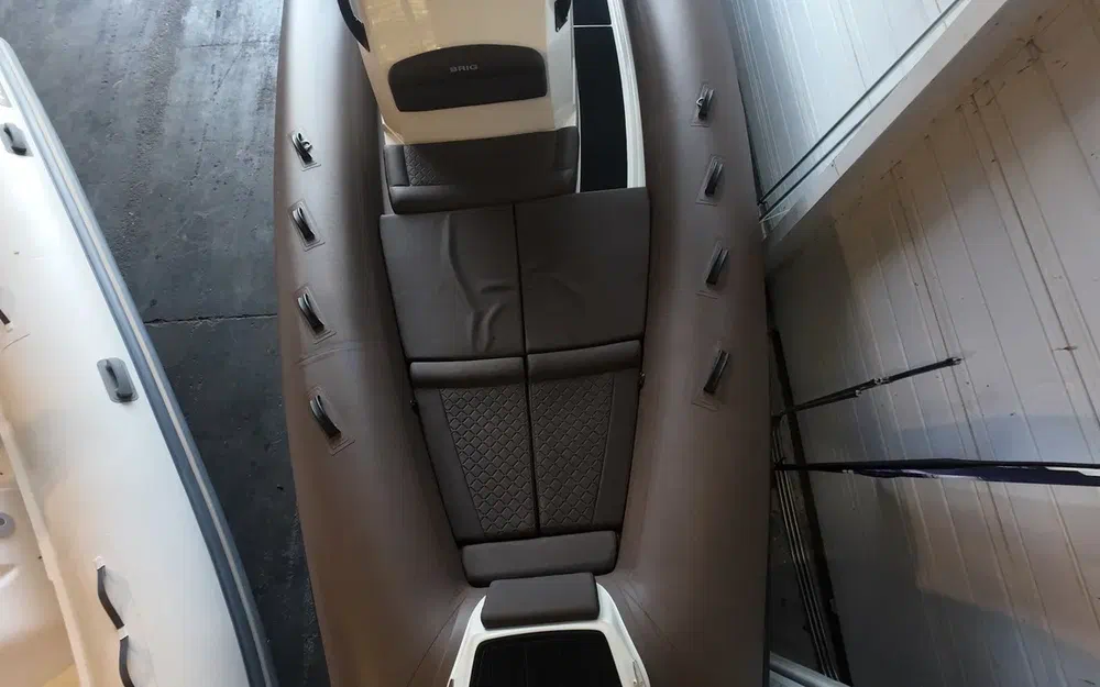 slider 10 Brig Eagle 8