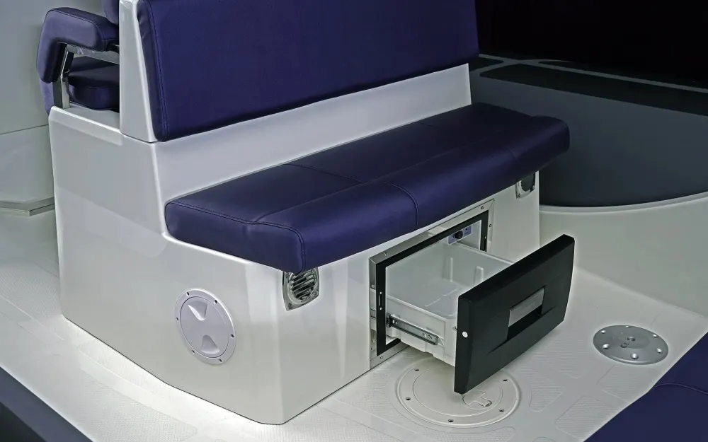 slider 8 Brig Eagle 8