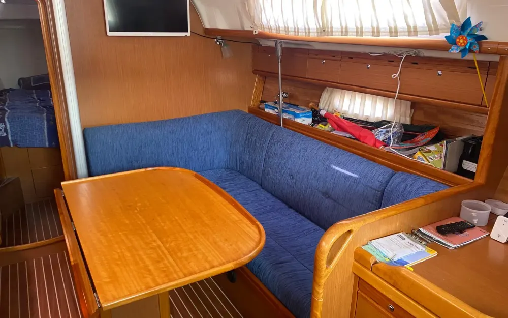 slider 5 Bavaria  38 Cruiser - null