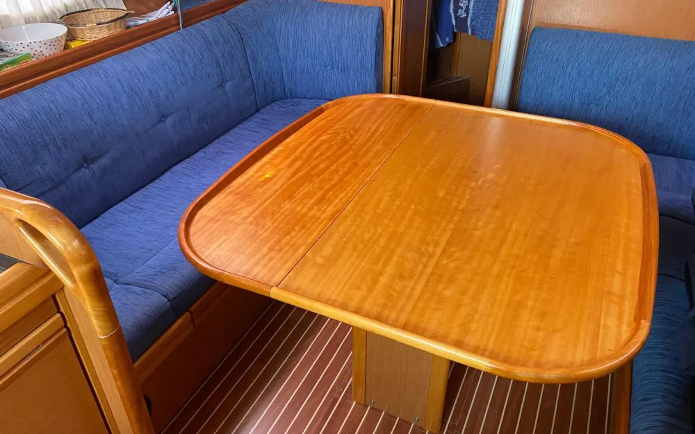 slider 6 Bavaria  38 Cruiser - null