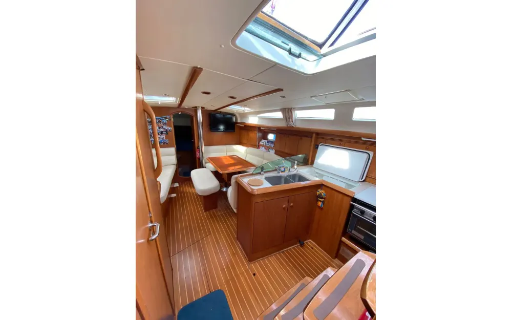slider 4 Jeanneau Sun Odyssey 40.3 - null