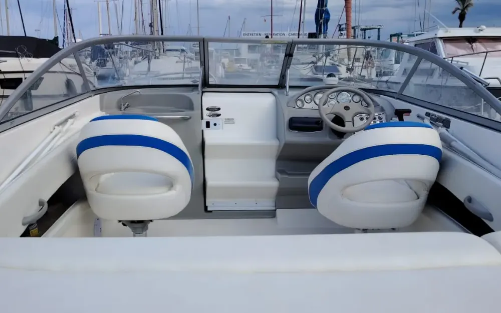 slider 8 Bayliner  652 Cuddy - null