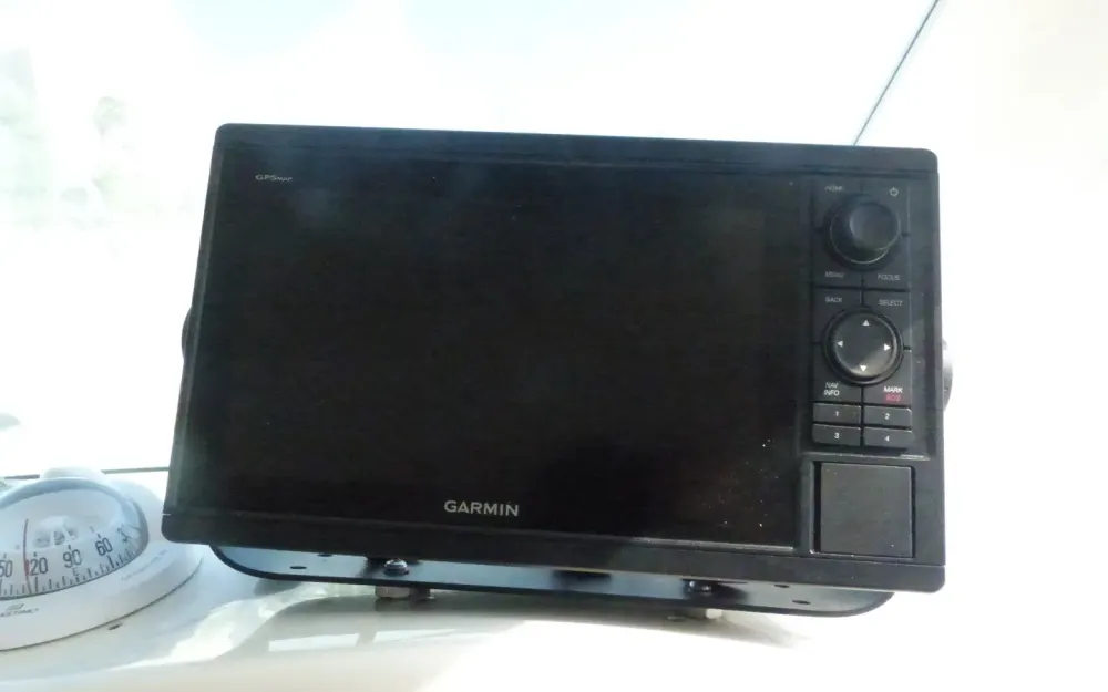 slider 8 Jeanneau Prestige 36 Fly
