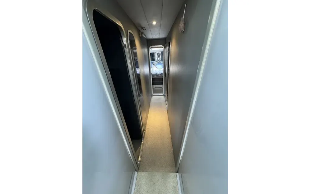 slider 11 Ferretti Altura 52 - null