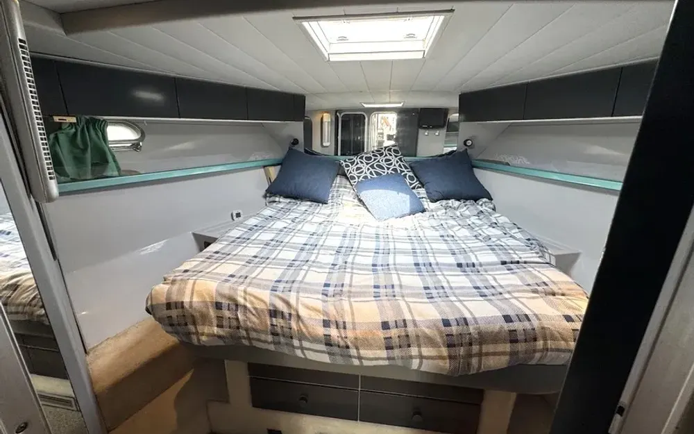 slider 12 Ferretti Altura 52 - null