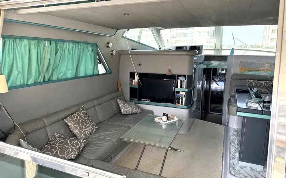 slider 4 Ferretti Altura 52 - null