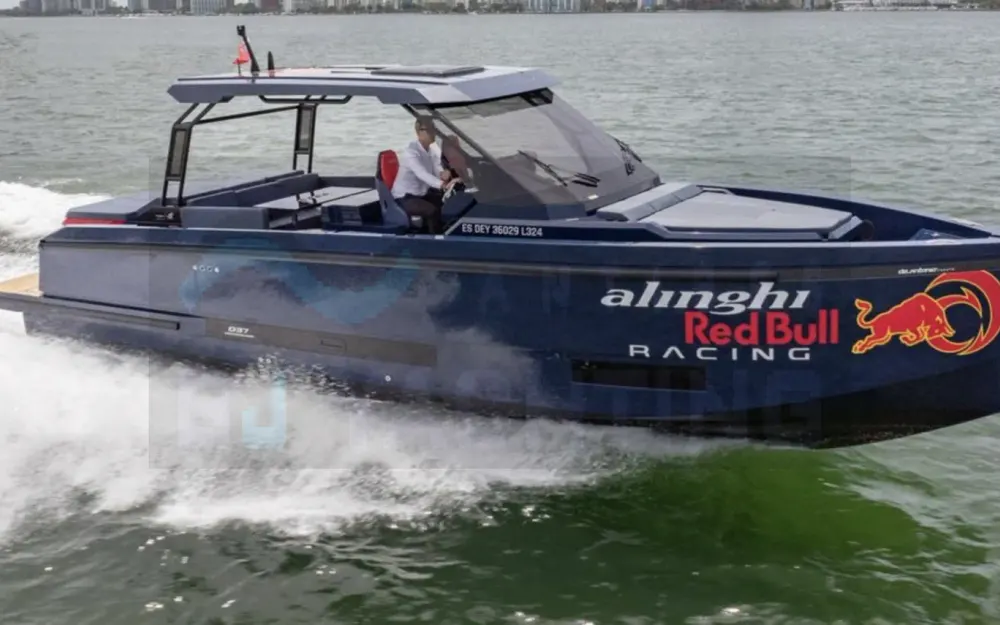 slider 0 De Antonio Yachts D37 - null