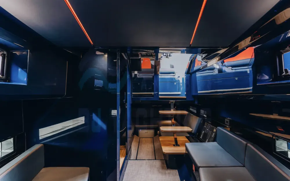 slider 15 De Antonio Yachts D37 - null