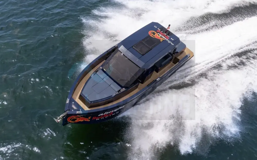 slider 1 De Antonio Yachts D37 - null