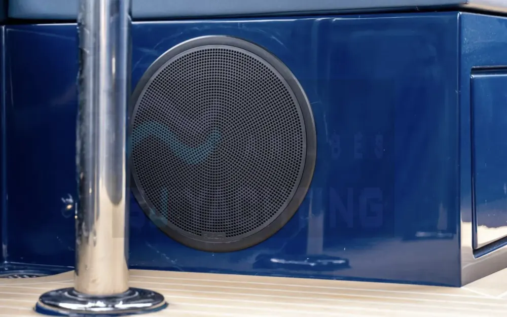 slider 23 De Antonio Yachts D37 - null