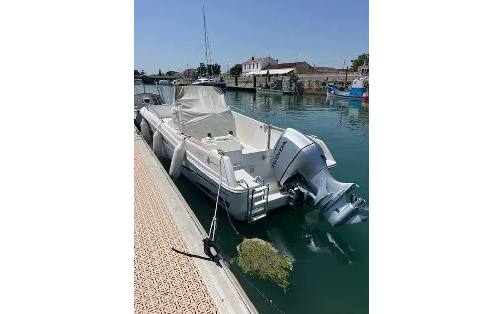 slider 1 Jeanneau Cap Camarat 7.5 CC Serie 2