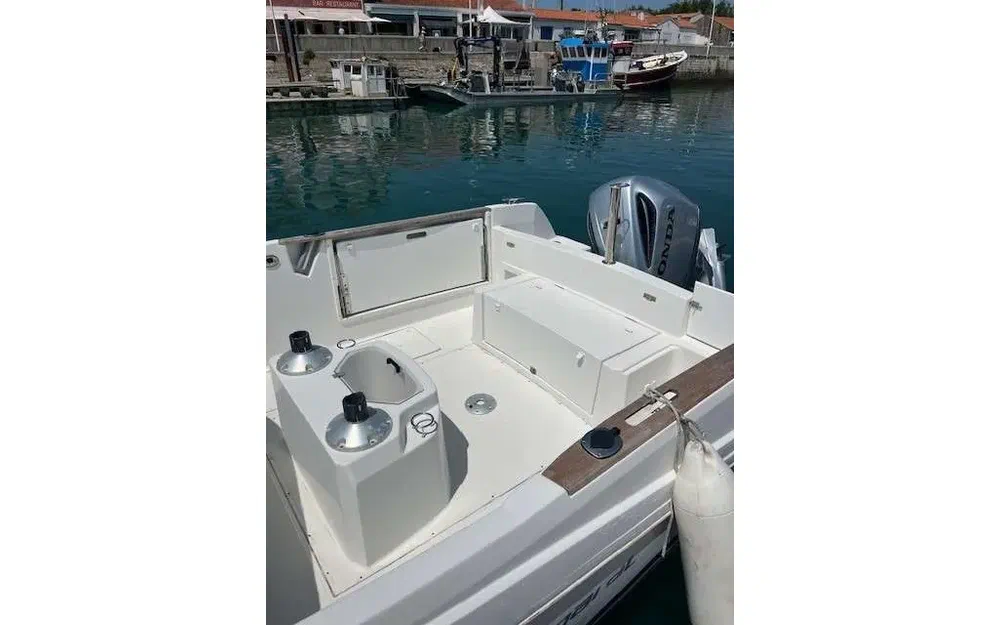 slider 3 Jeanneau Cap Camarat 7.5 CC Serie 2