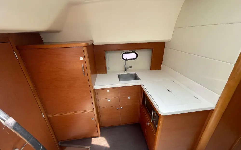 slider 17 Jeanneau Prestige 390 S