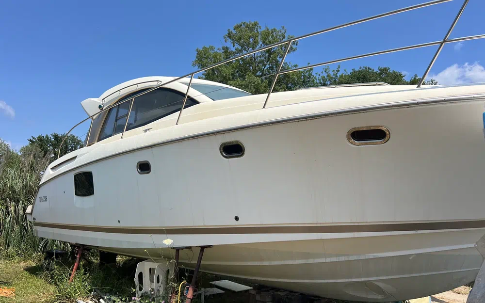 slider 2 Jeanneau Prestige 390