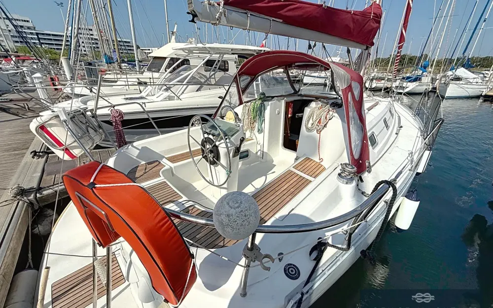 slider 13 Beneteau Oceanis 311 Clipper