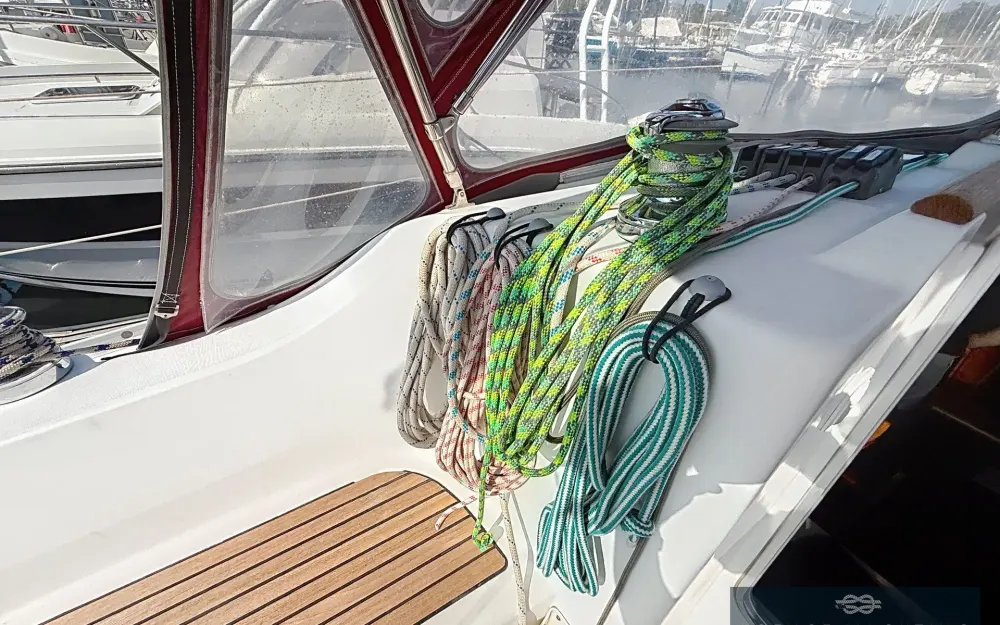 slider 28 Beneteau Oceanis 311 Clipper