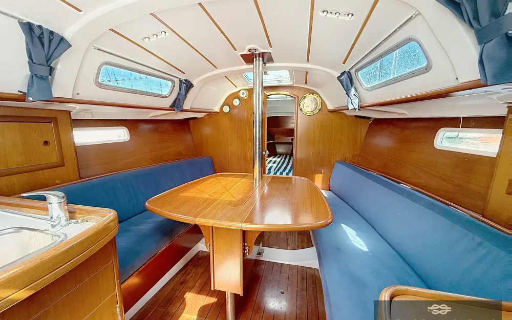 slider 6 Beneteau Oceanis 311 Clipper