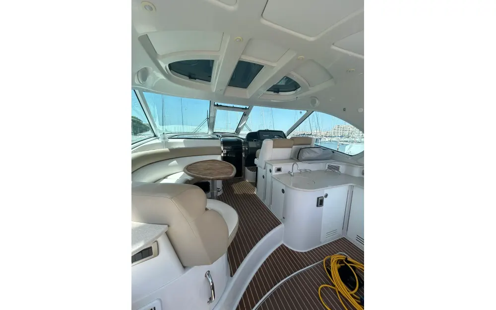 slider 13 Four Winns Vista 475