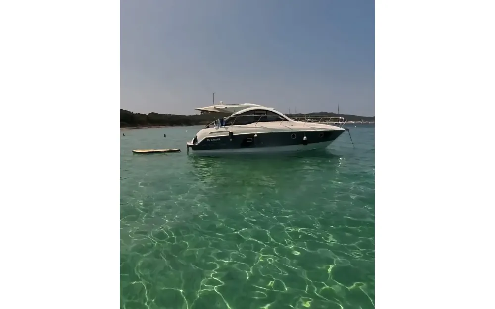 slider 0 Beneteau Flyer Gran Turismo 34