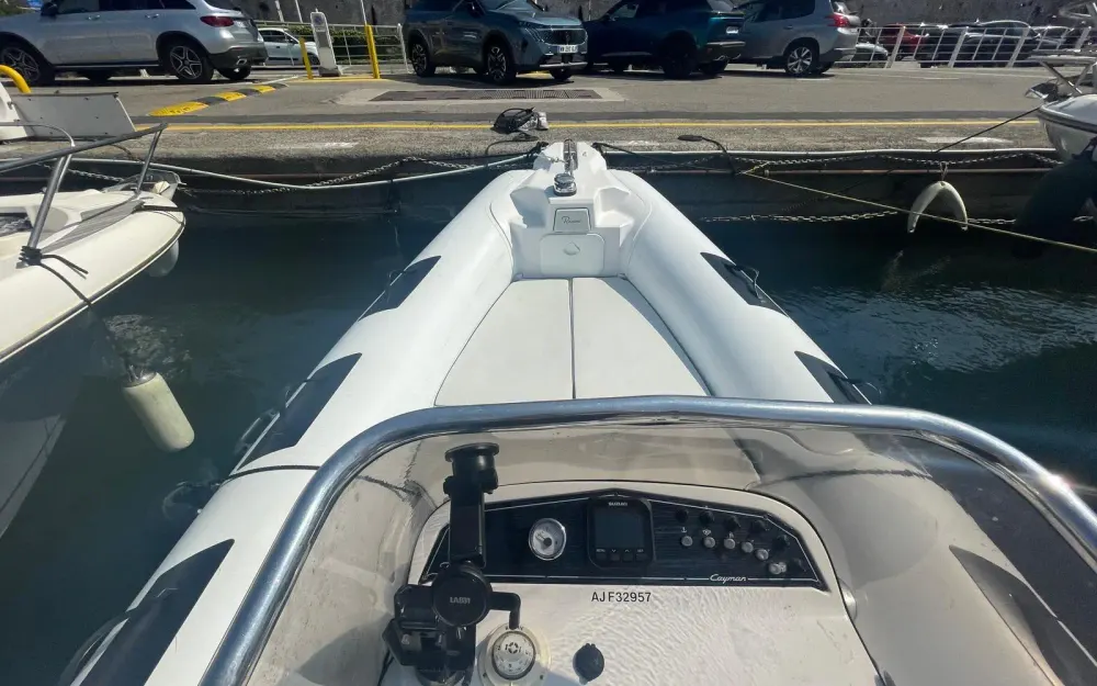 slider 10 Ranieri Cayman - null