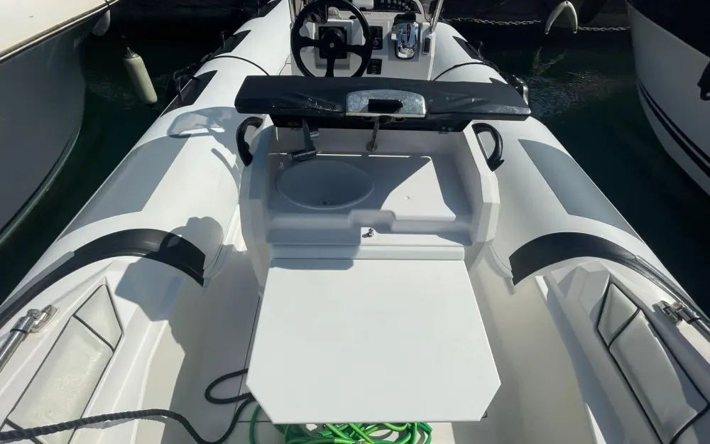 slider 17 Ranieri Cayman - null