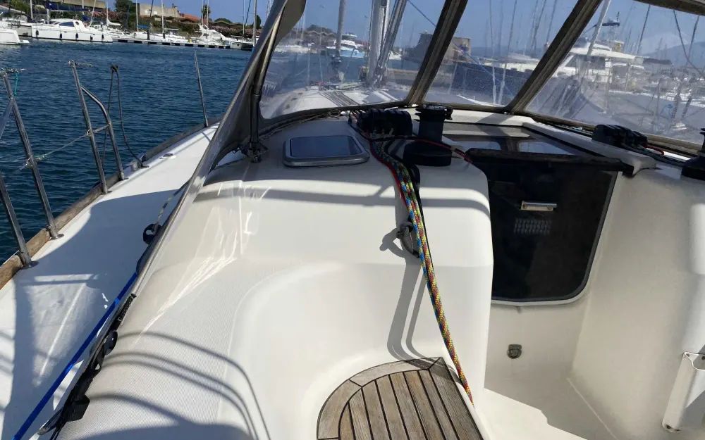 slider 19 Dufour  40 Performance - null
