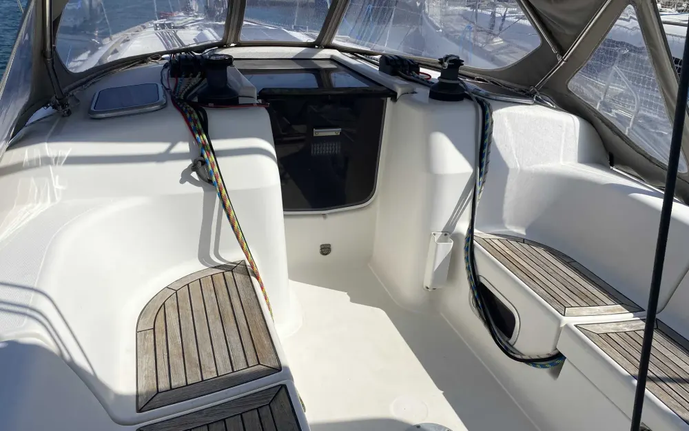 slider 5 Dufour  40 Performance - null