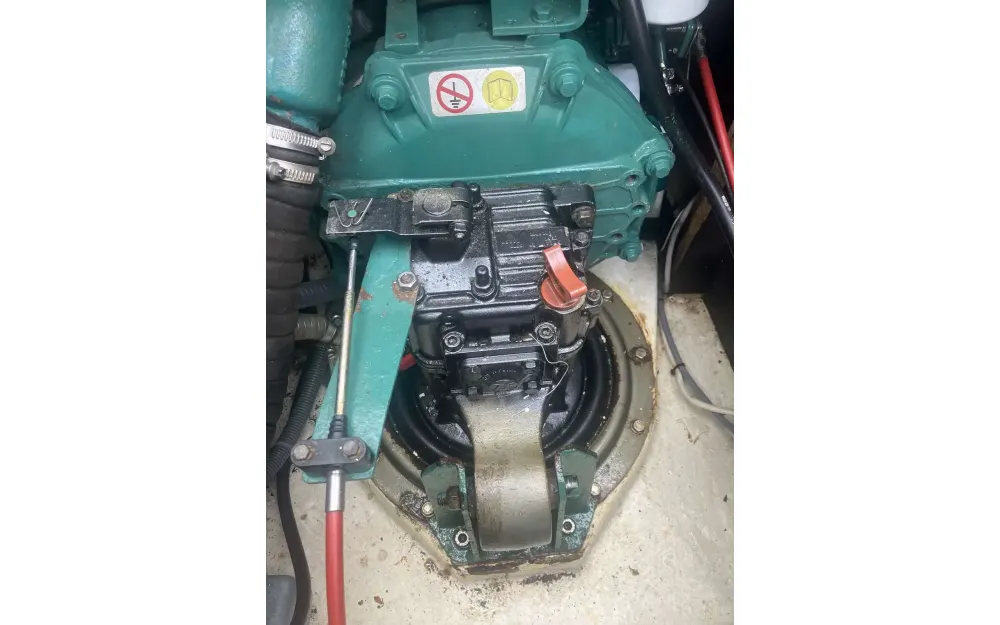 slider 32 Bax Marine Bax 252