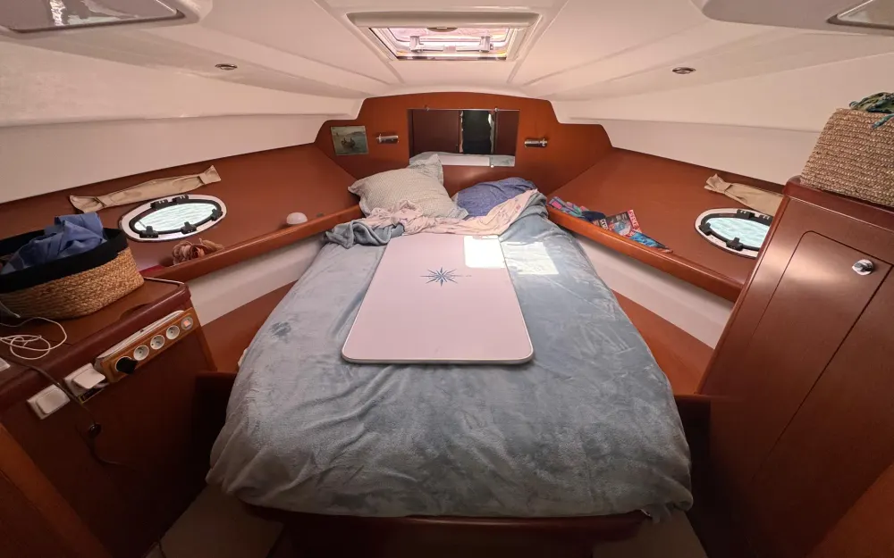 slider 18 Beneteau Antares 30 S