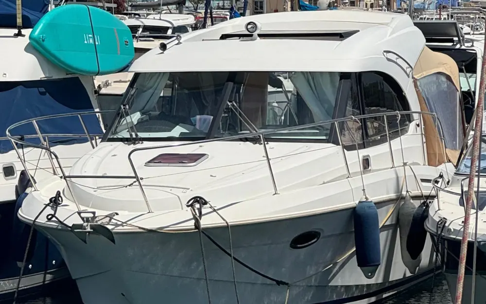 slider 2 Beneteau Antares 30 S