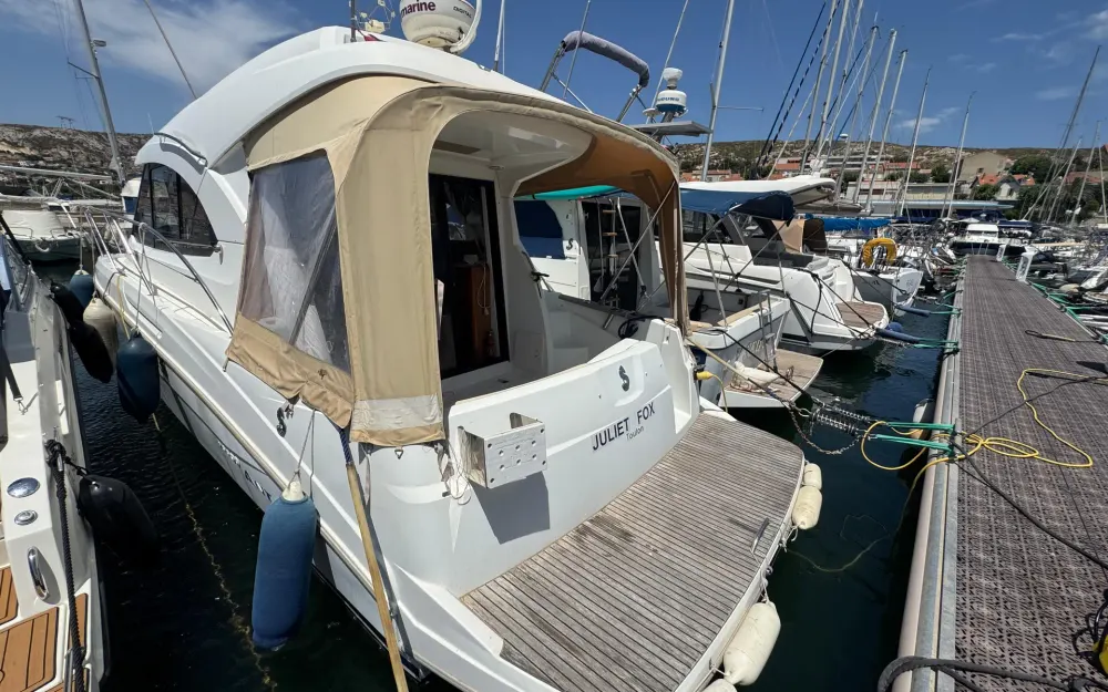 slider 4 Beneteau Antares 30 S