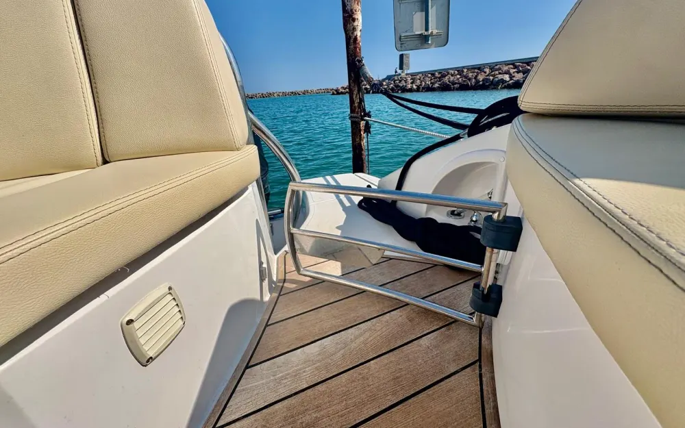 slider 6 Sessa Marine Key Largo 36 - null