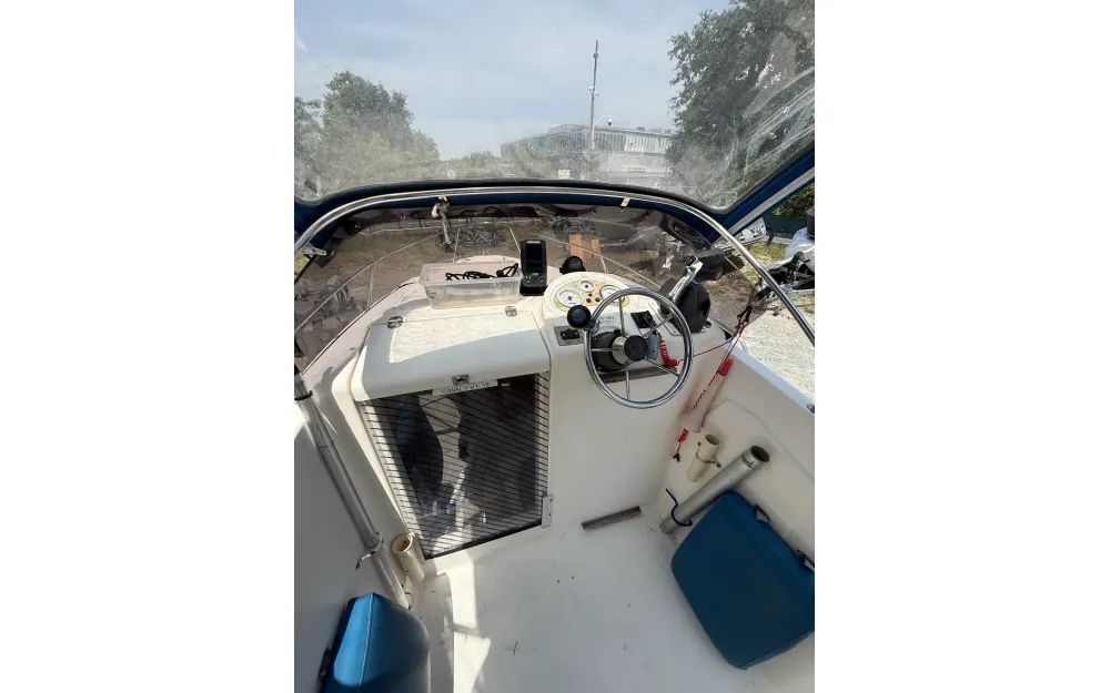 slider 5 B2 Marine Cap Ferret 550 WA