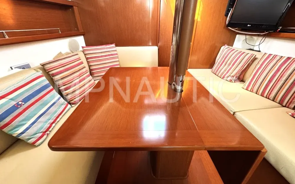 slider 11 Beneteau Oceanis 31 - null